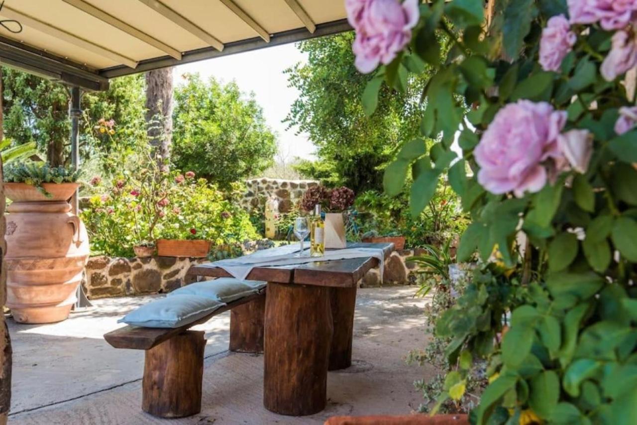Villa Con Immenso Giardino Orosei Εξωτερικό φωτογραφία