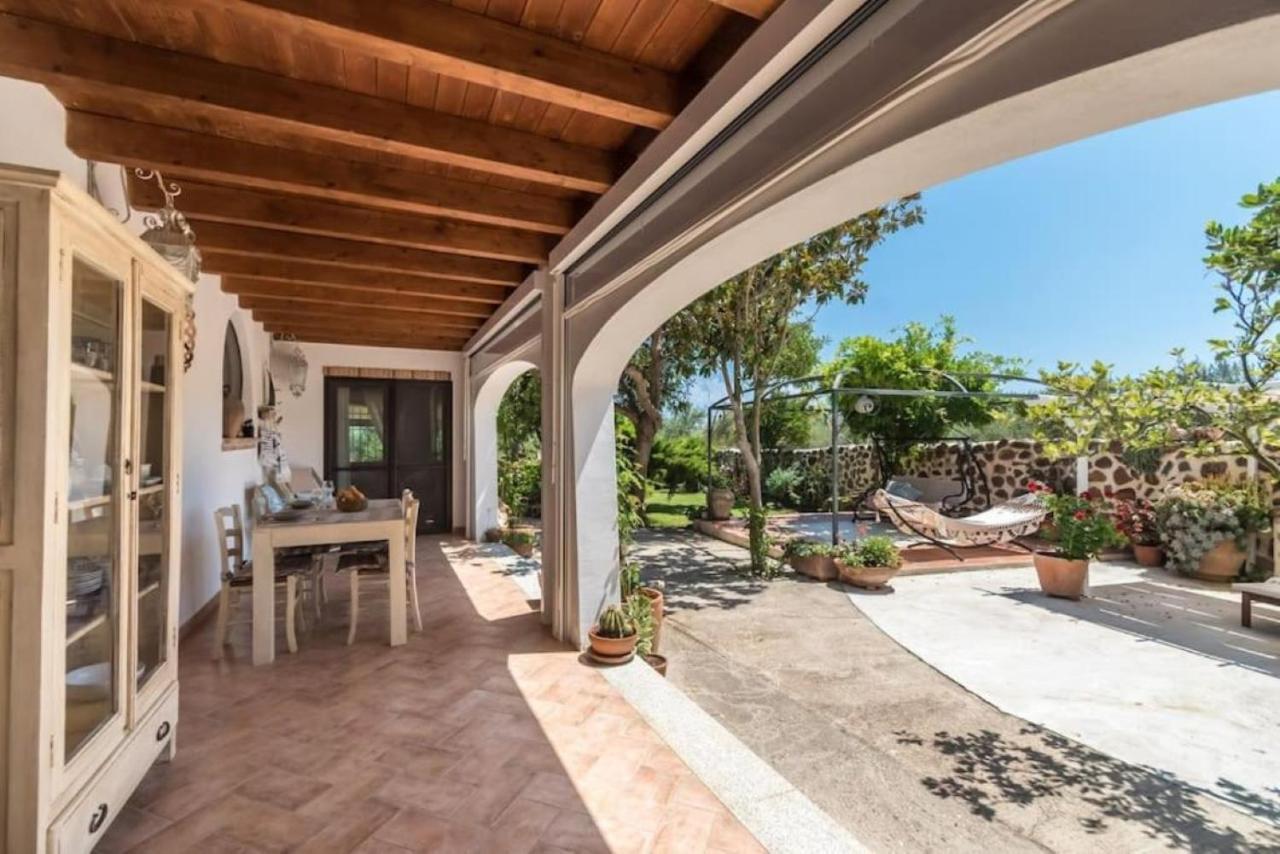 Villa Con Immenso Giardino Orosei Εξωτερικό φωτογραφία
