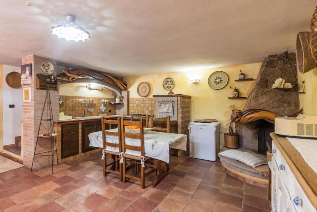 Villa Con Immenso Giardino Orosei Εξωτερικό φωτογραφία