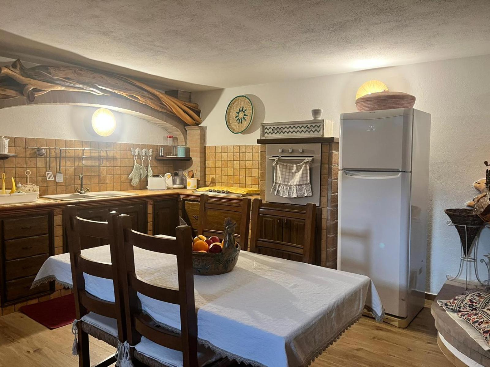 Villa Con Immenso Giardino Orosei Εξωτερικό φωτογραφία